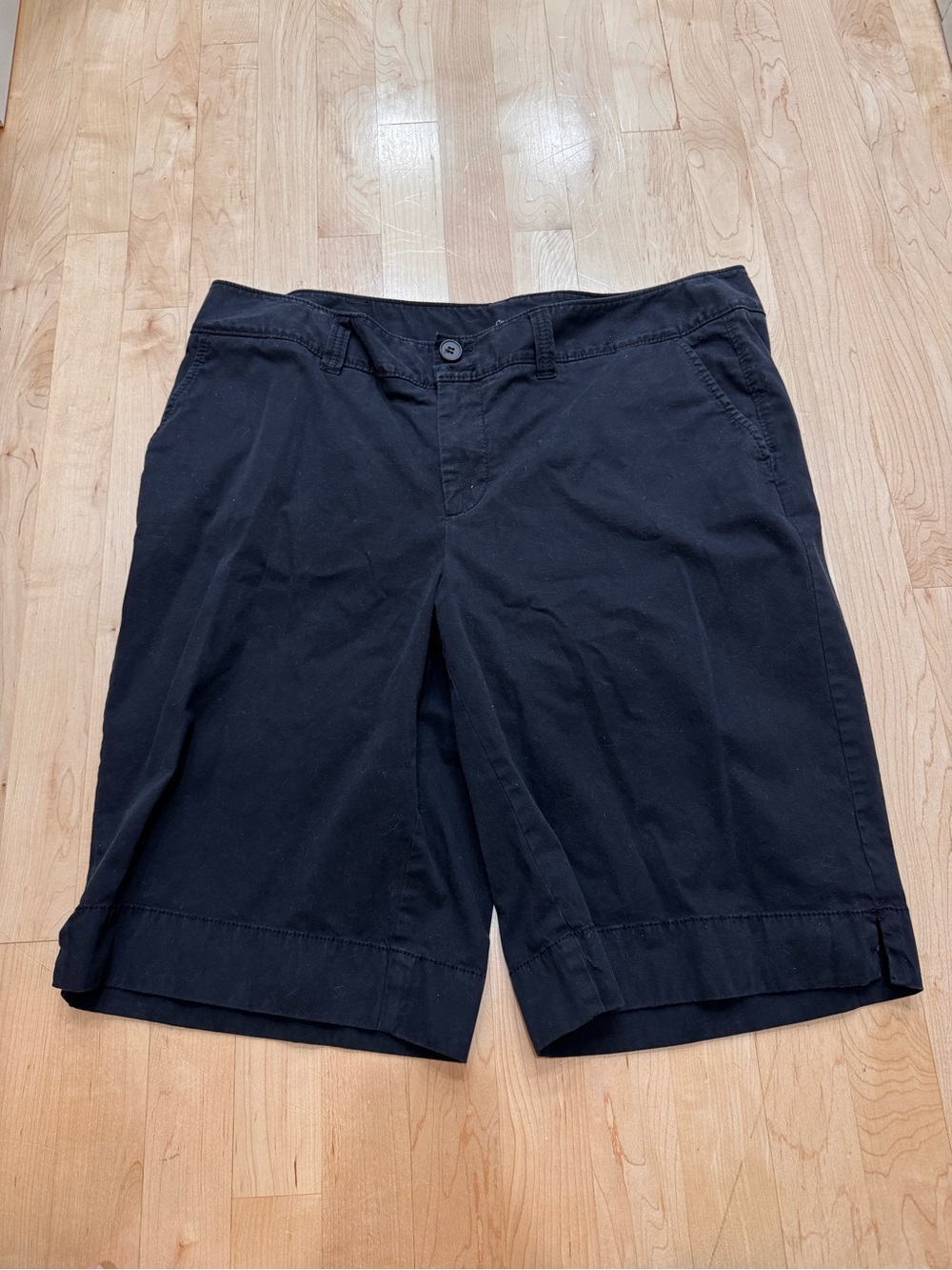 Caslon Black Shorts